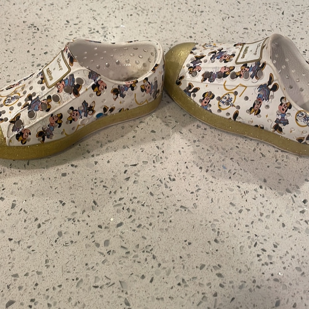 Disney Natives - Picture 5 of 6